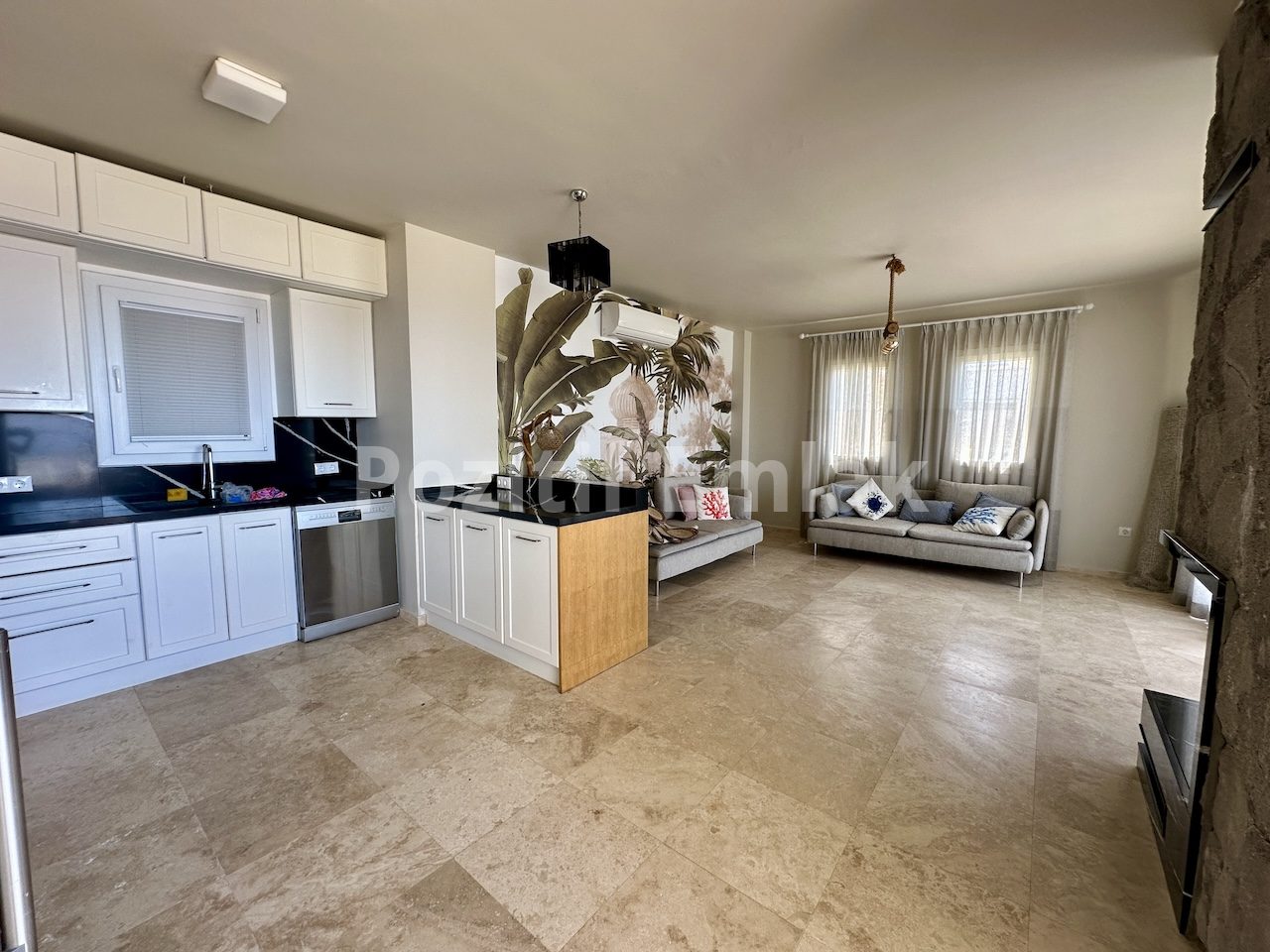 Bodrum Yalıkavak'ta Havuzlu Sitede Muhteşem Manzaralı 6+1 Villa