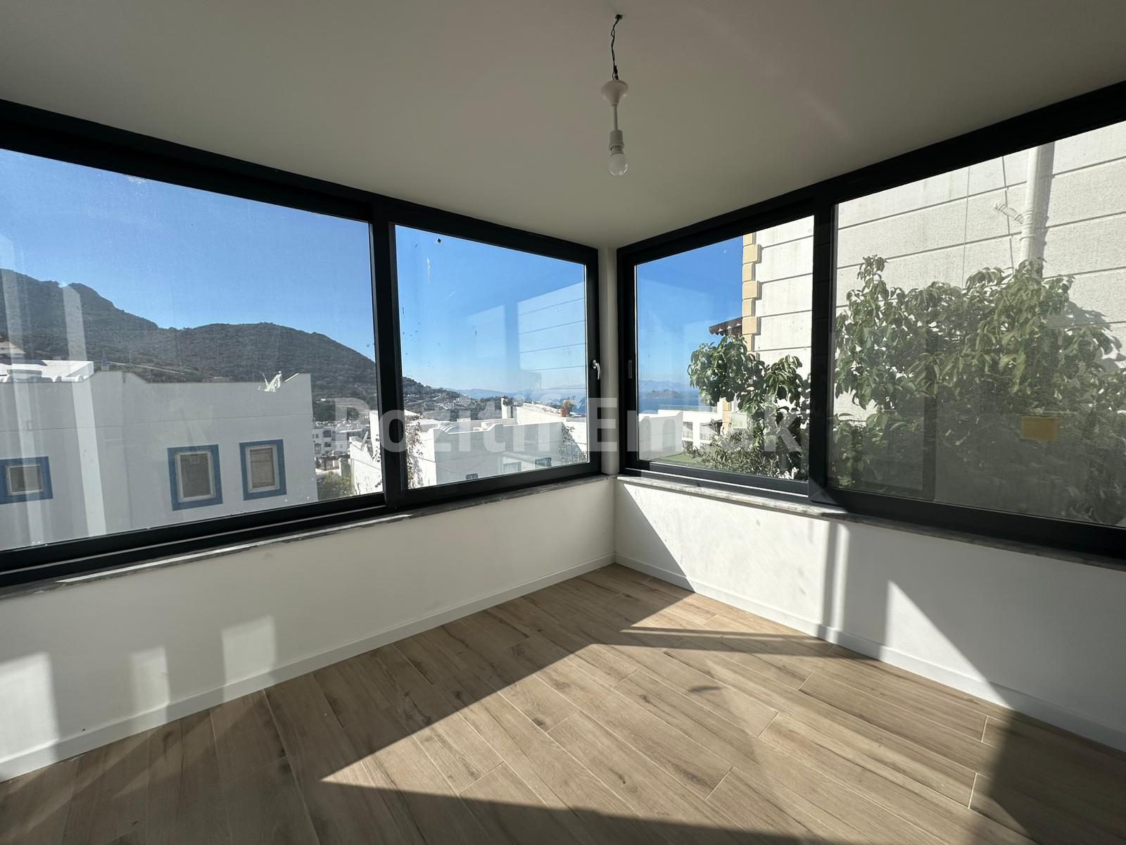 Turgutreis Karabağ'da Deniz Manzaralı Villa