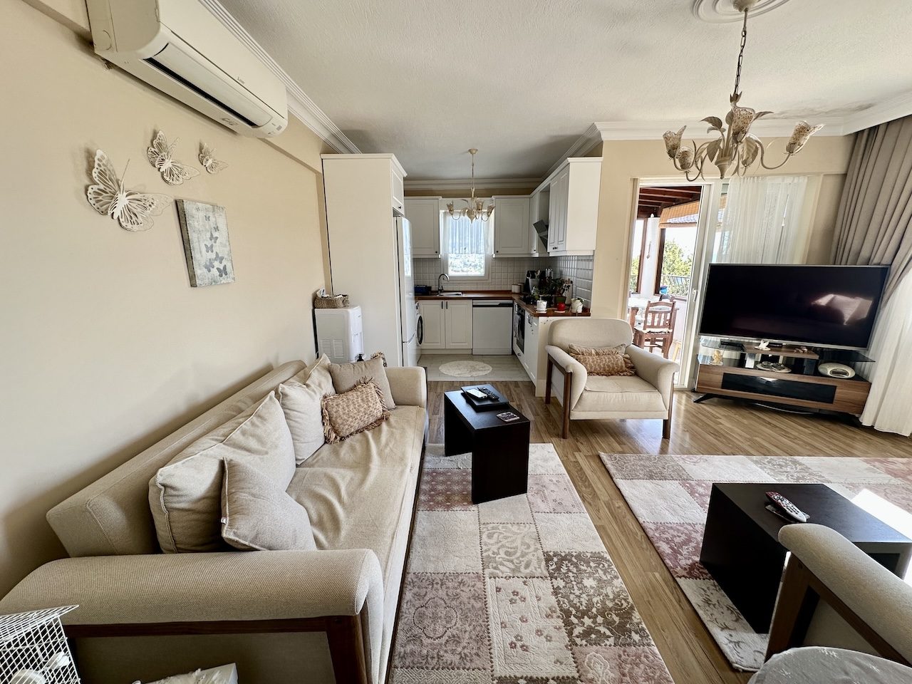 Bodrum Turgutreis'te Deniz Manzaralı Tertemiz 3+1 Daire