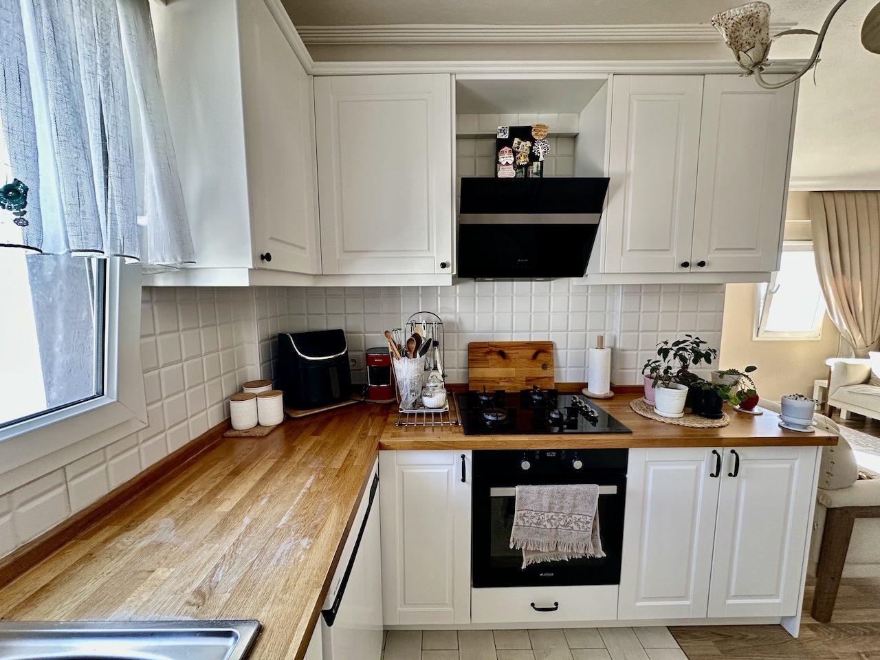 Bodrum Turgutreis'te Deniz Manzaralı Tertemiz 3+1 Daire