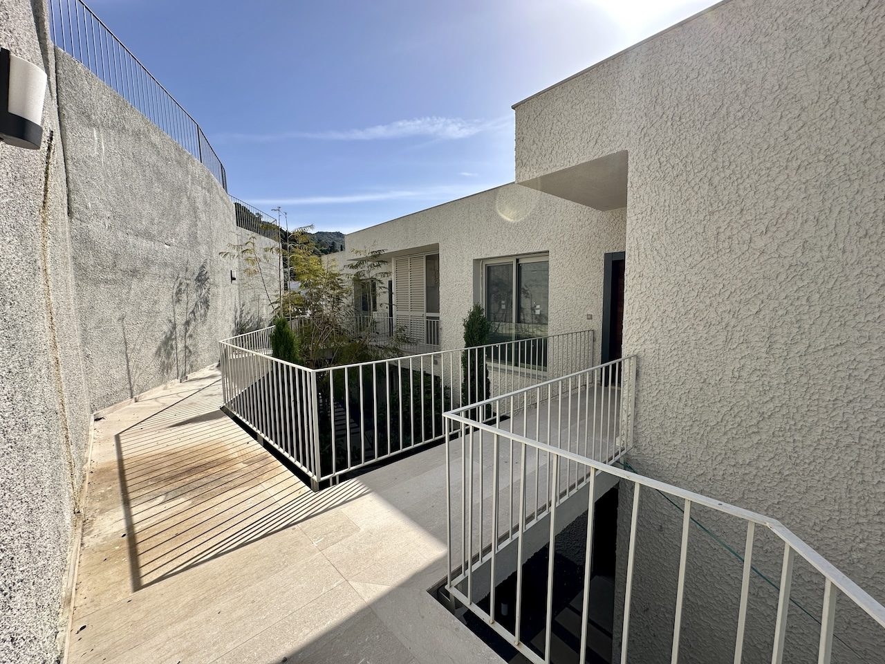 Bodrum Turgutreis'te Muhteşem Deniz Manzaralı Sıfır Lüks Daire