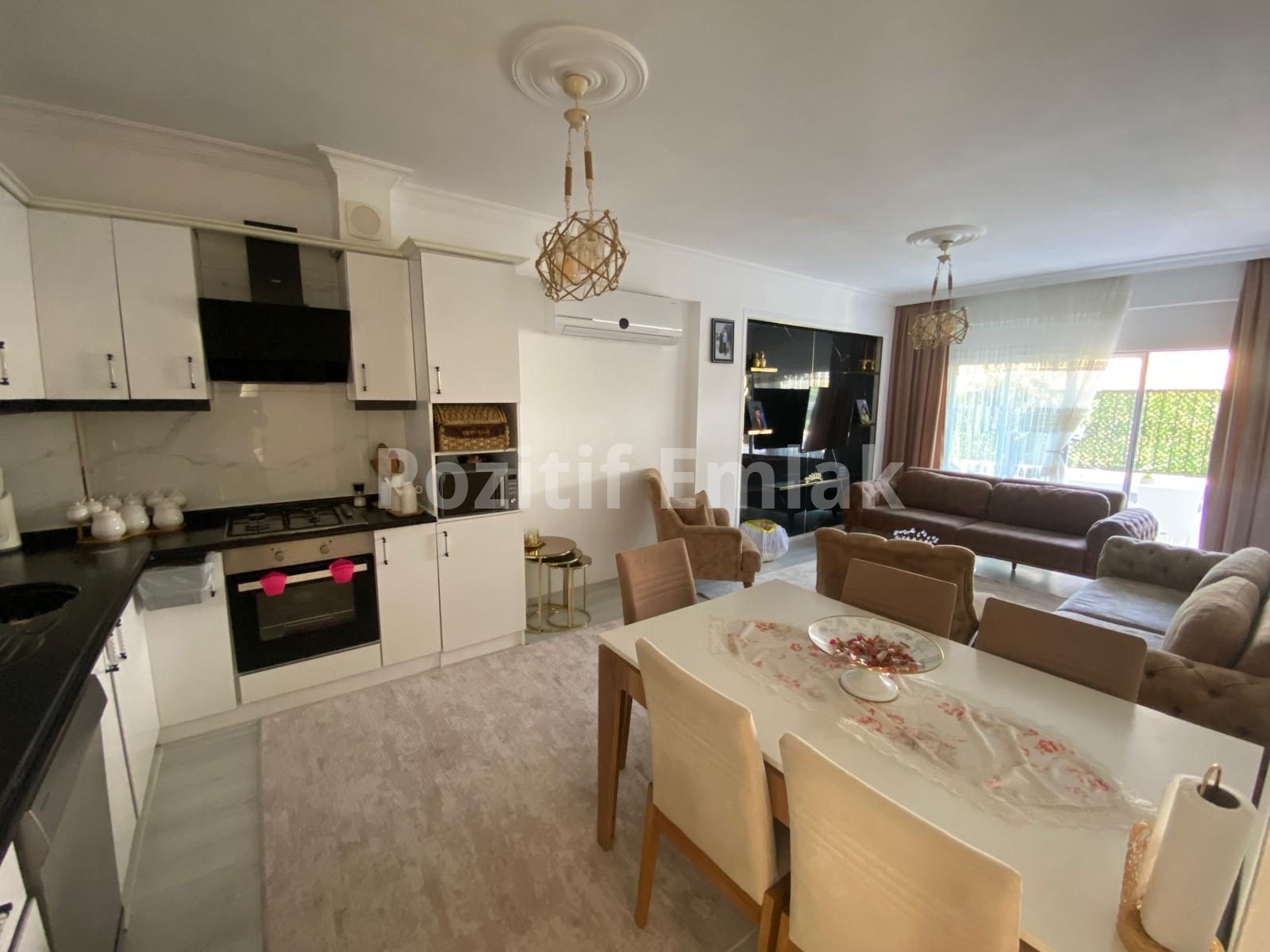 Turgutreis Merkezde Satılık 3+1 Giriş Kat Daire