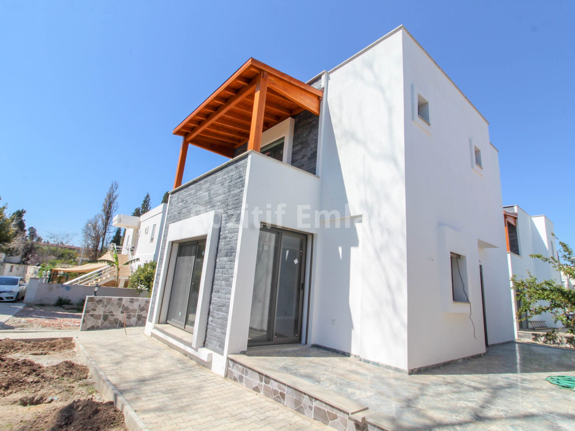 Turgutreis Merkezde 3+1 Sıfır Villa