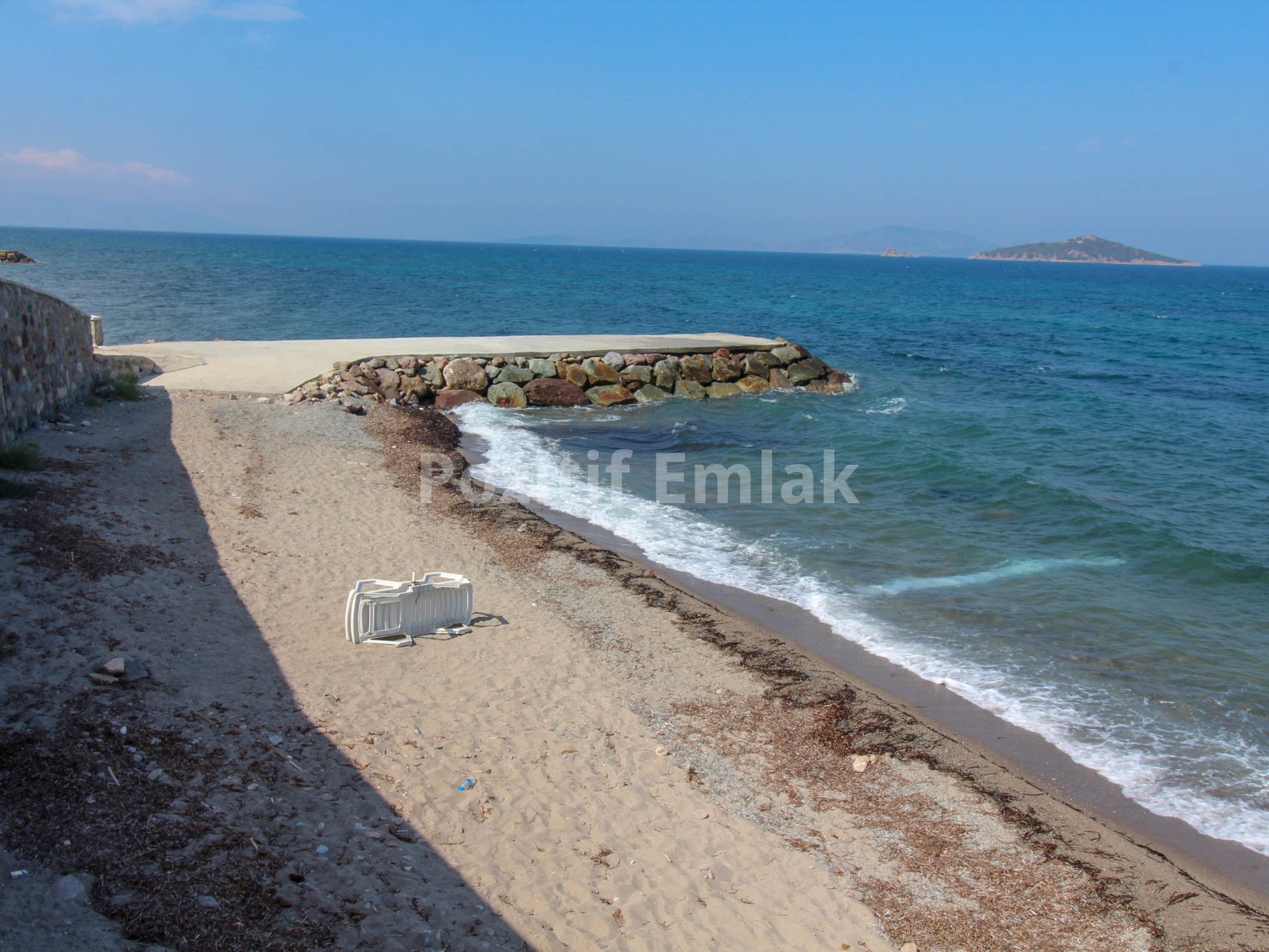 Turgutreis Yalı'da Denize Sıfır 2+1 Daire