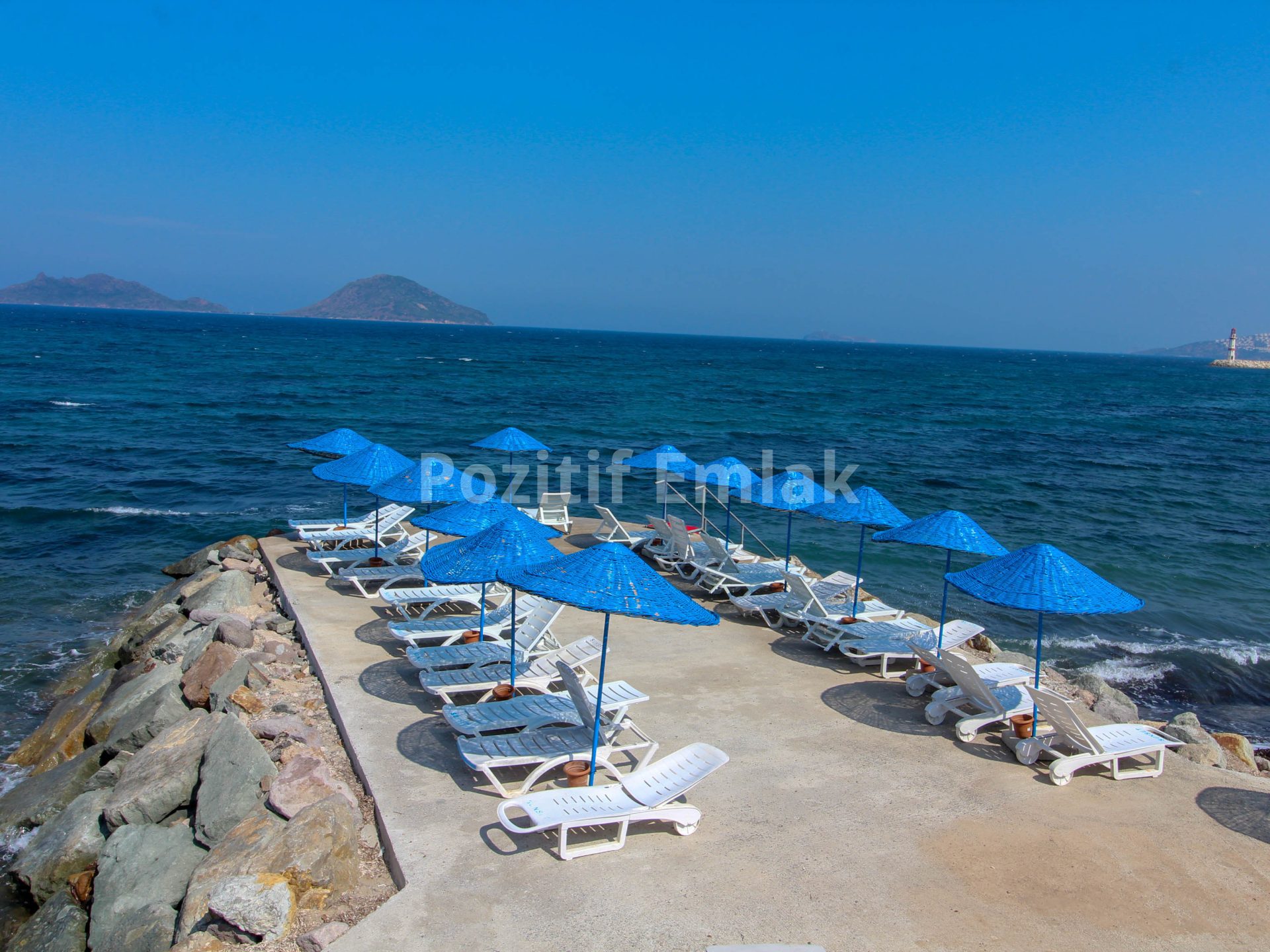 Turgutreis Yalı'da Denize Sıfır 2+1 Daire