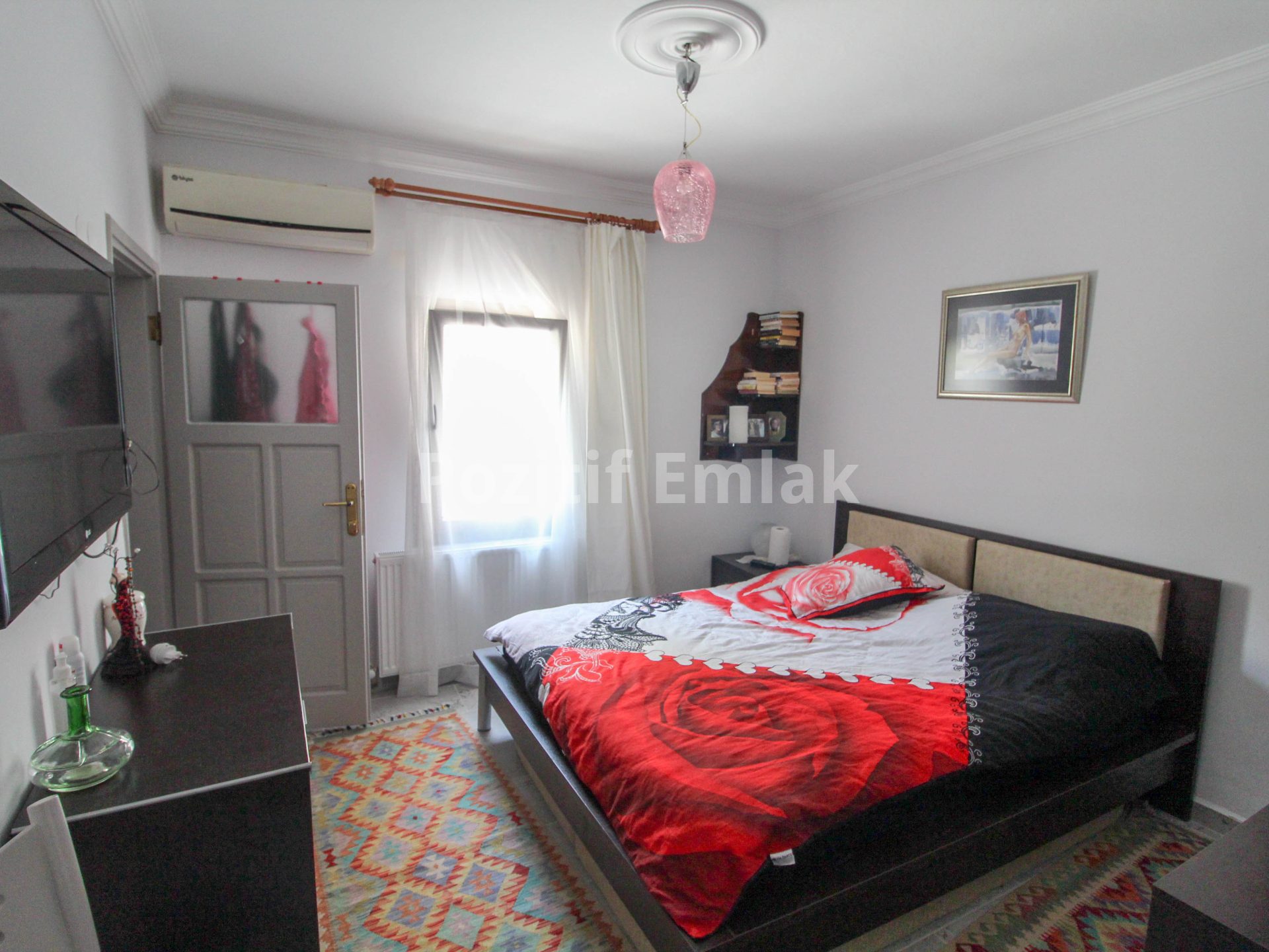 Turgutreis Yalı'da Denize Sıfır 2+1 Daire