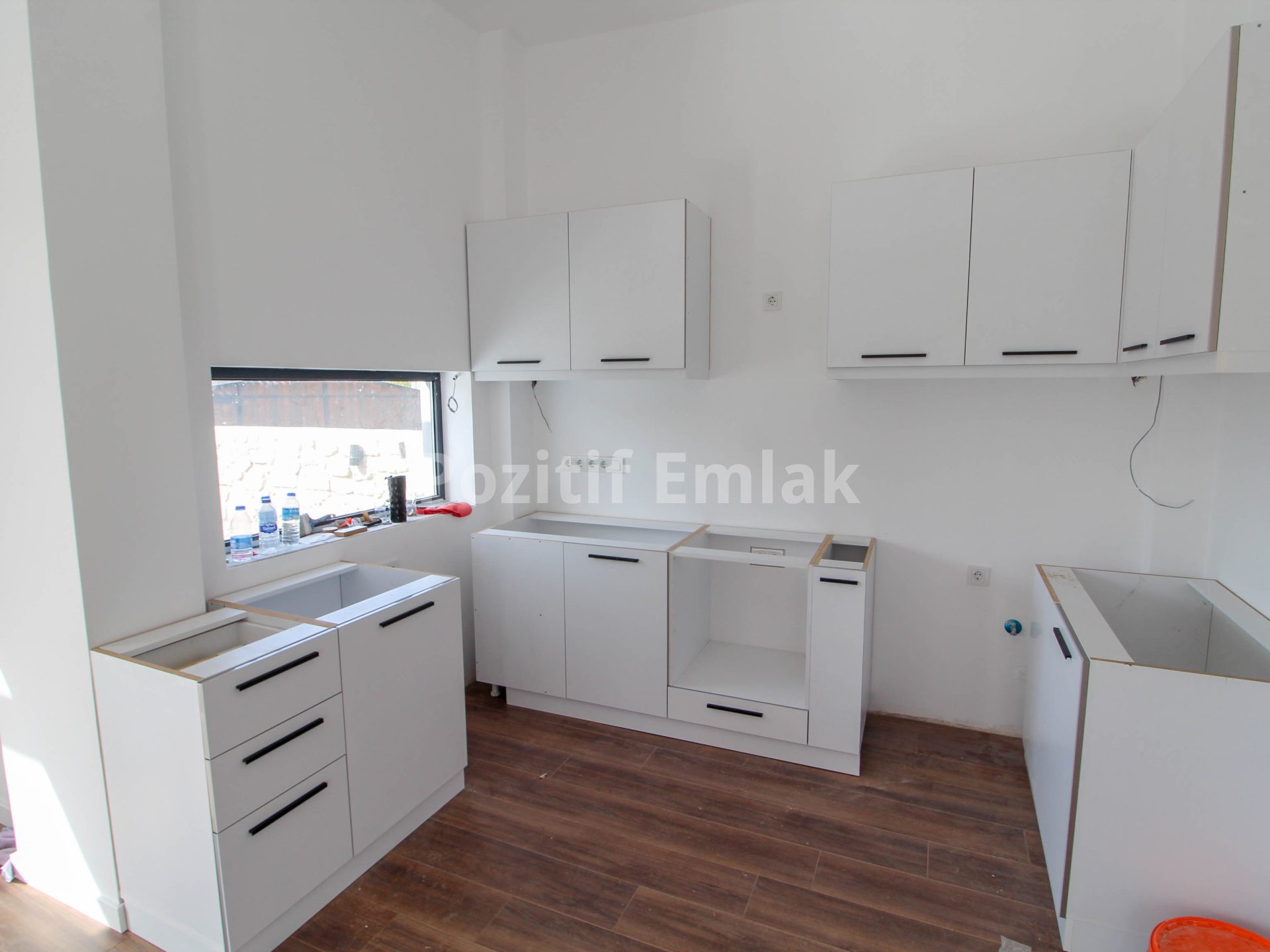 Turgutreis Merkezde Tek Katlı Müstakil Ev