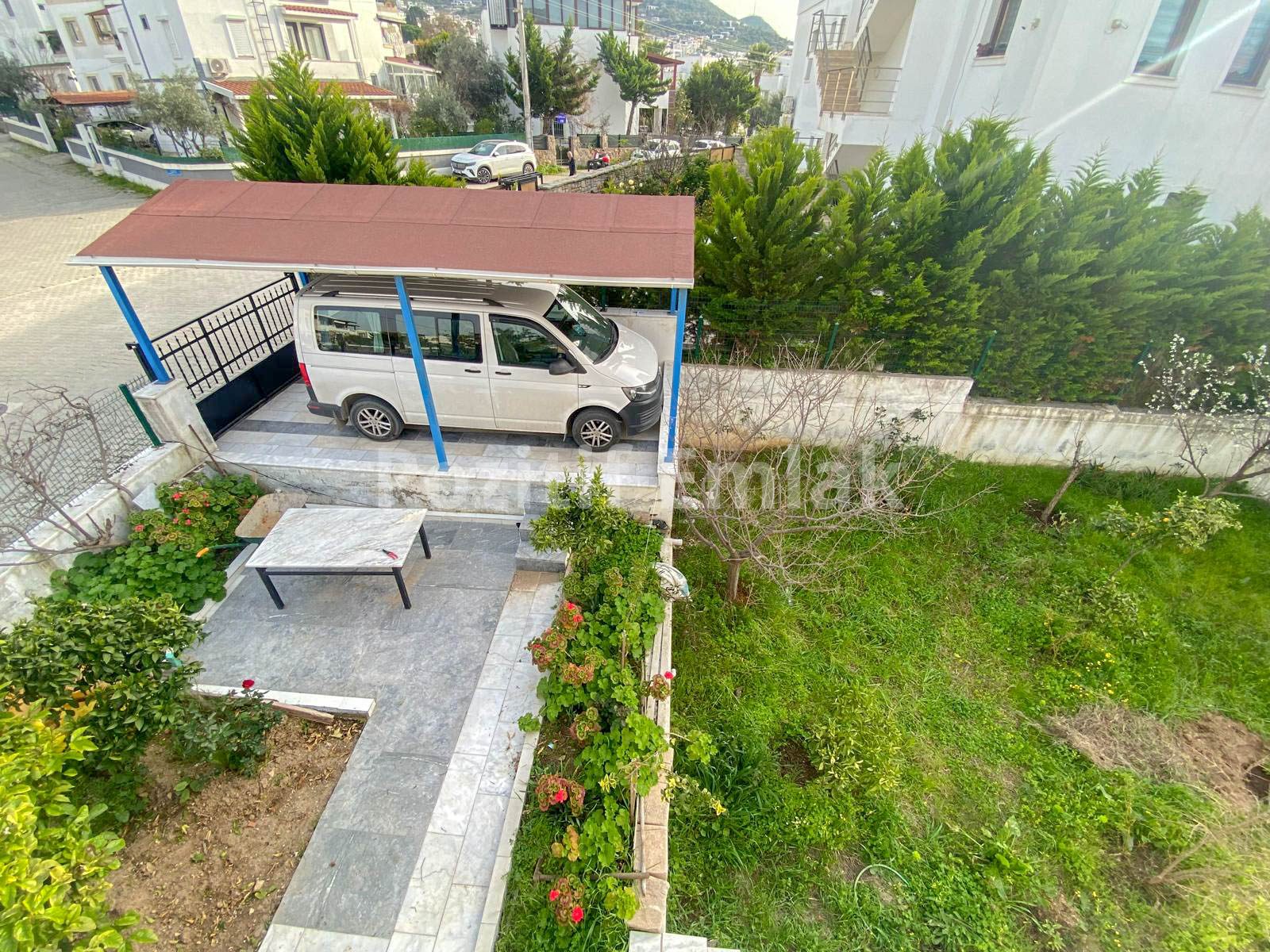 Turgutreis'te Müstakil Bahçeli Merkeze Yakın 4+1 Villa