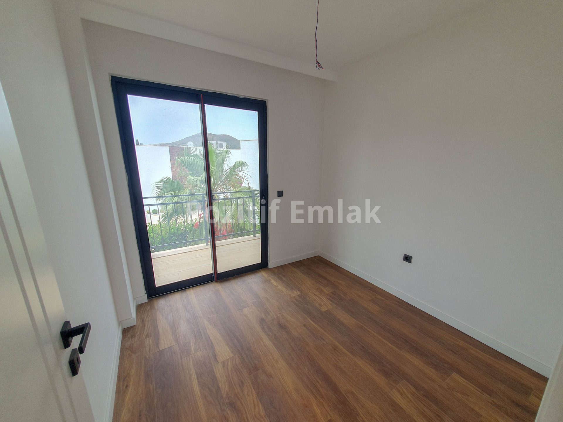 Bodrum Gümüşlük Merkezde Sıfır Dubleks Havuzlu Villalar