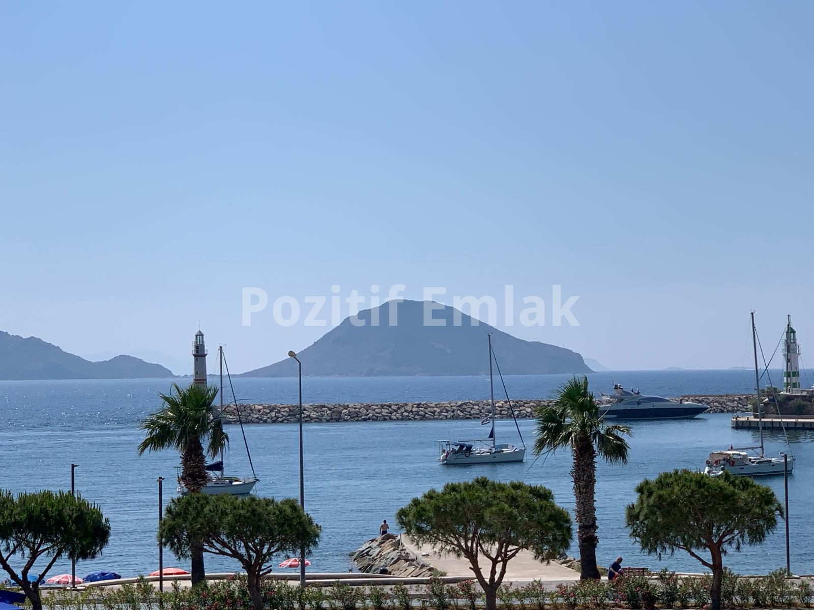 Turgutreis Yalı'da Deniz Manzaralı Lüks Rezidans