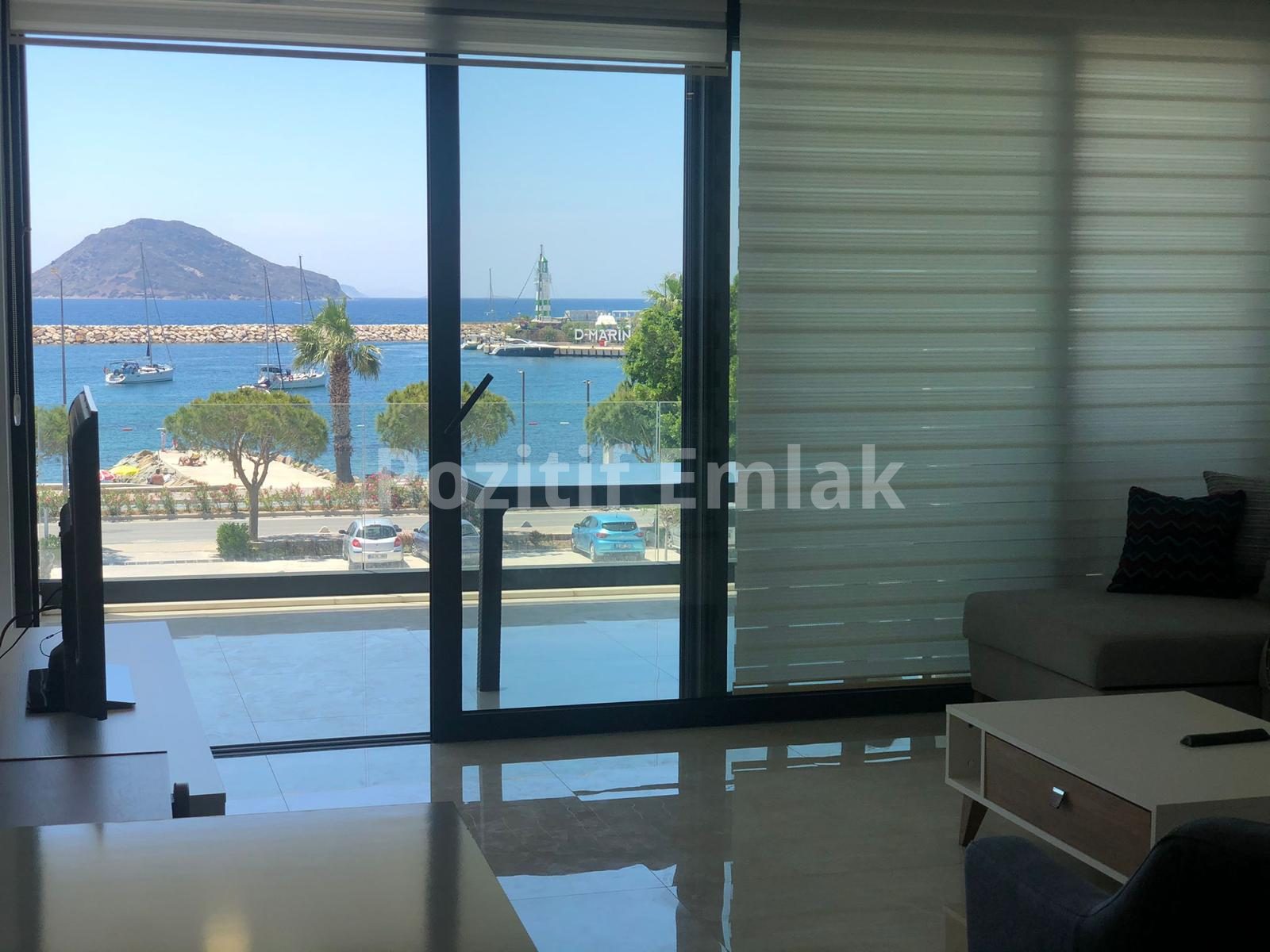 Turgutreis Yalı'da Deniz Manzaralı Lüks Rezidans