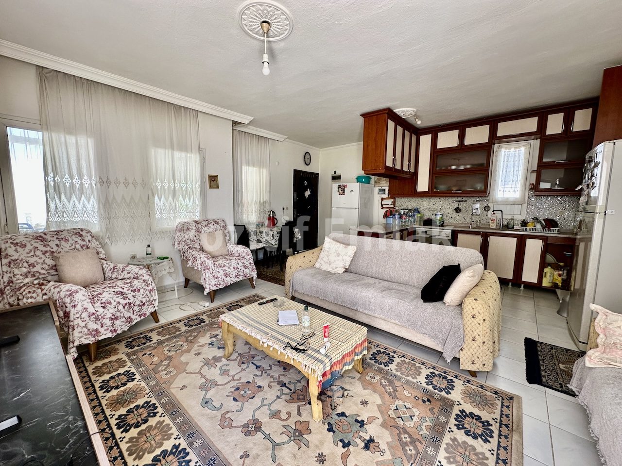 Turgutreis Akçaalan'da Tam Merkezi Konumda 2+1 Daire