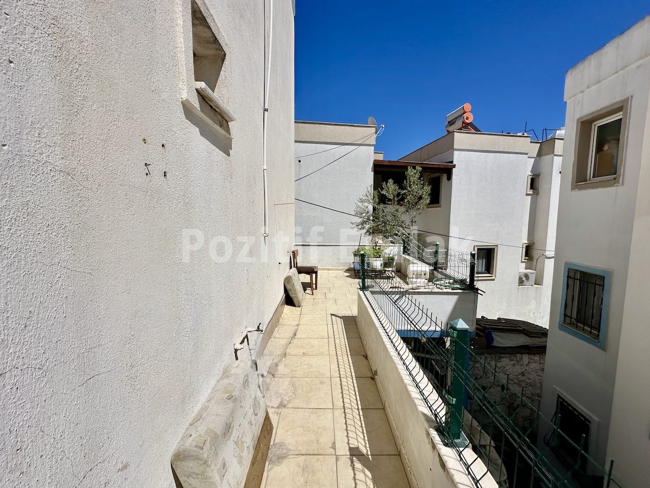 Turgutreis Akçaalan'da Tam Merkezi Konumda 2+1 Daire