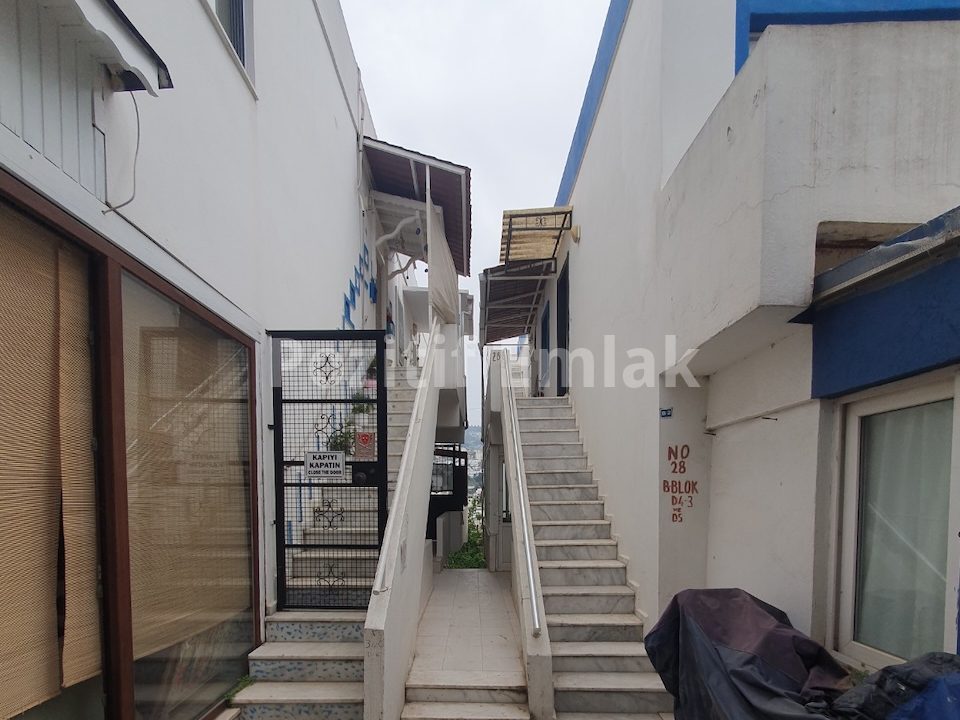 Turgutreis Akçaalan'da Tam Merkezi Konumda 2+1 Daire