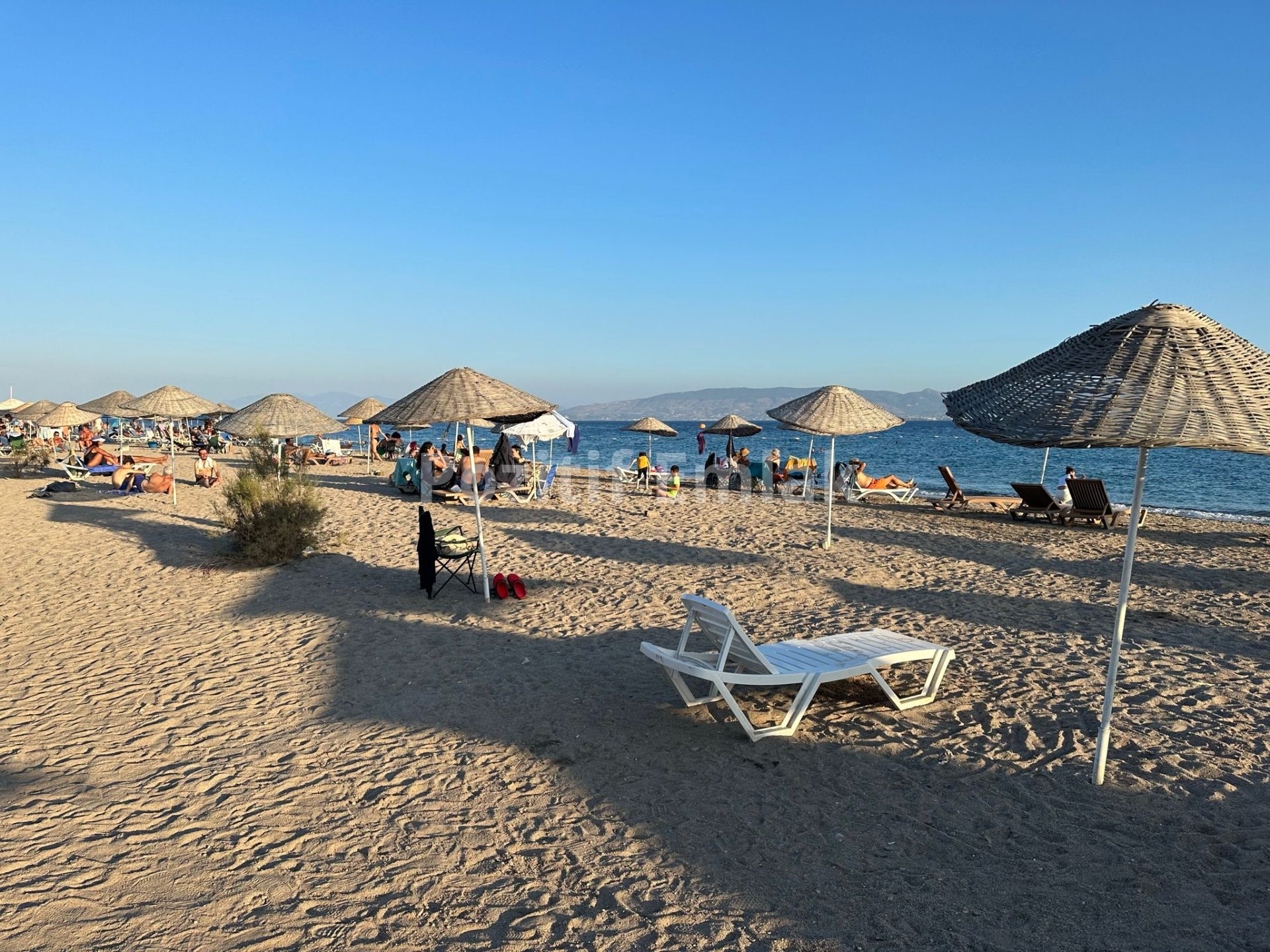 Bodrum Akyarlar'da Satılık Site içi Sahile Yakın 3+1 Bahçe Katı